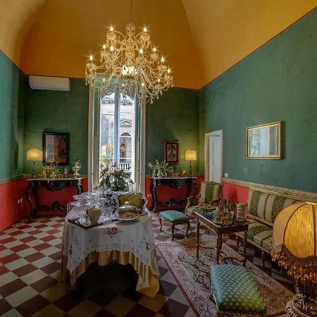 ベッド・アンド・ブレックファスト La Dimora Delle Rondini ガラティーナ